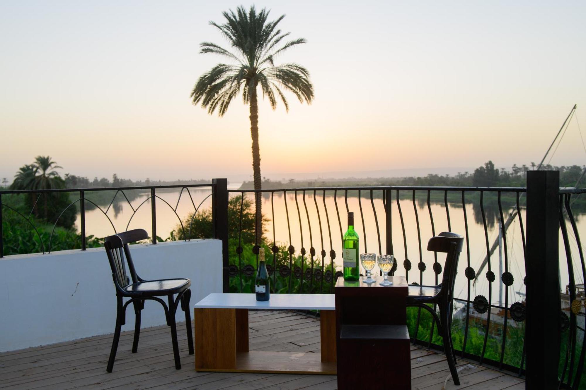 לוקסור Eyaru Palace Nile View מראה חיצוני תמונה
