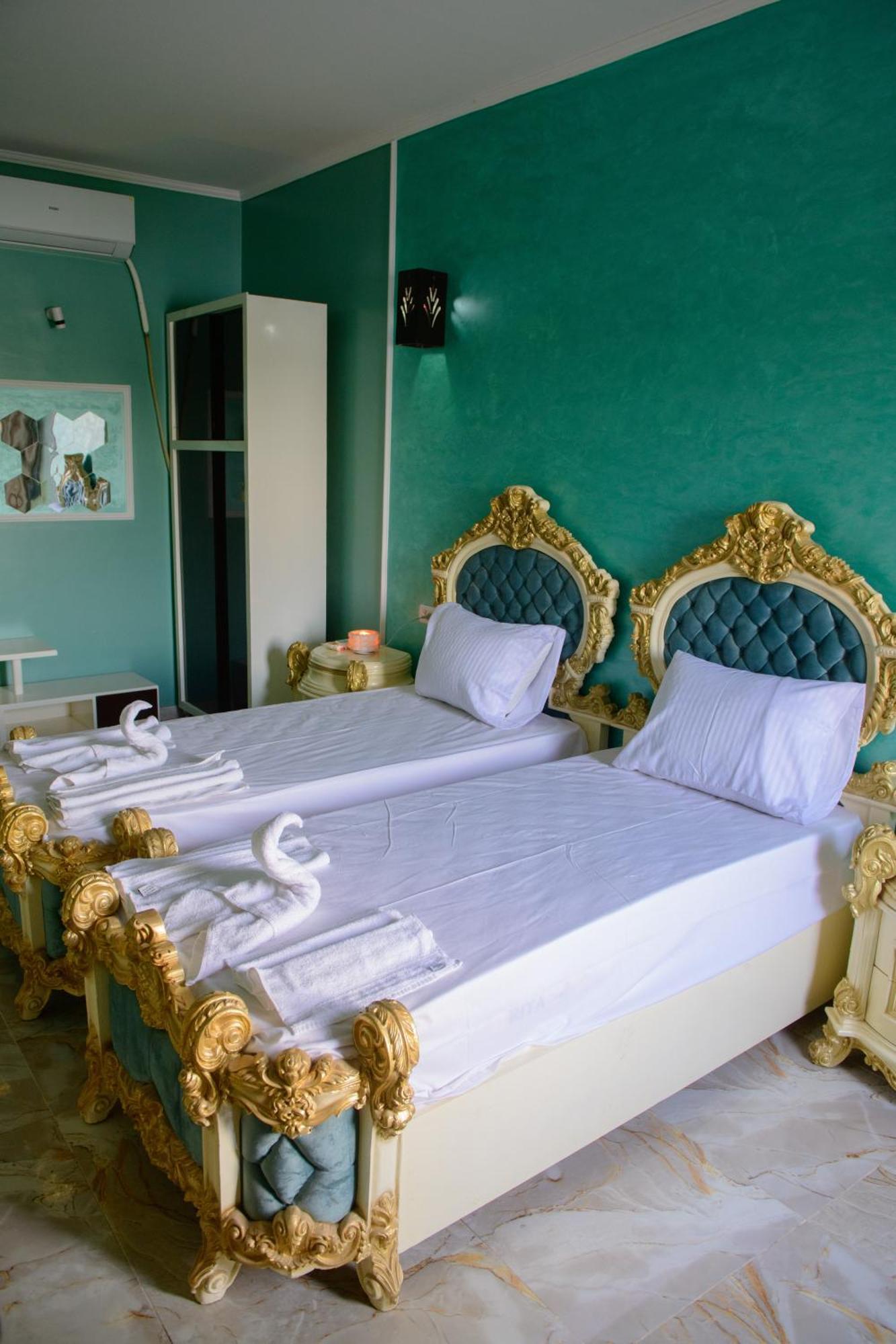 לוקסור Eyaru Palace Nile View מראה חיצוני תמונה