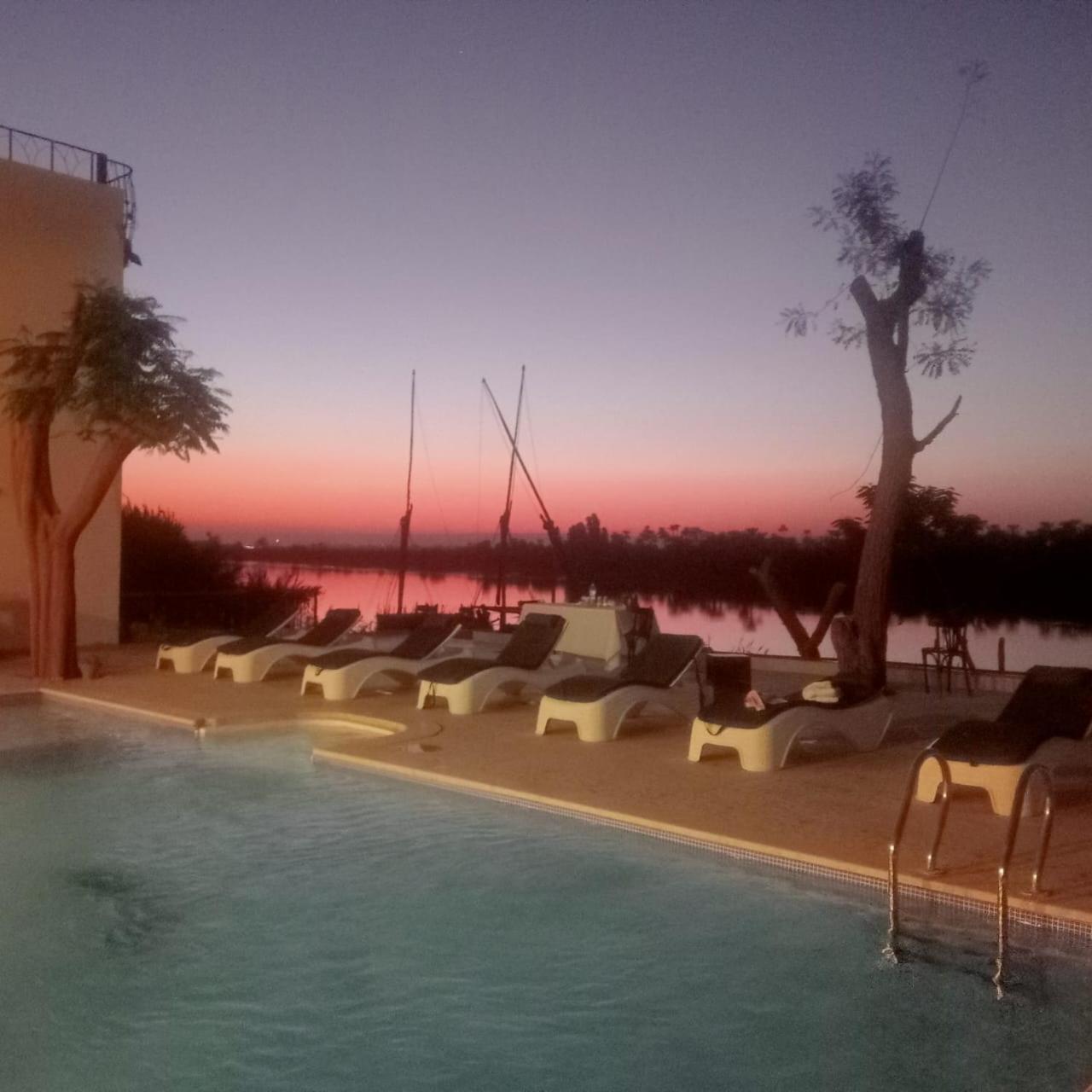 לוקסור Eyaru Palace Nile View מראה חיצוני תמונה